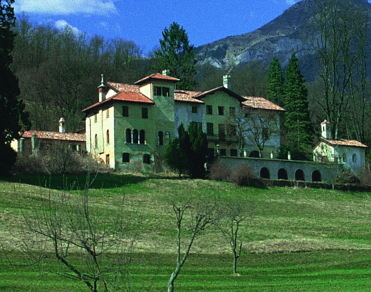 Villa Rossi.jpg